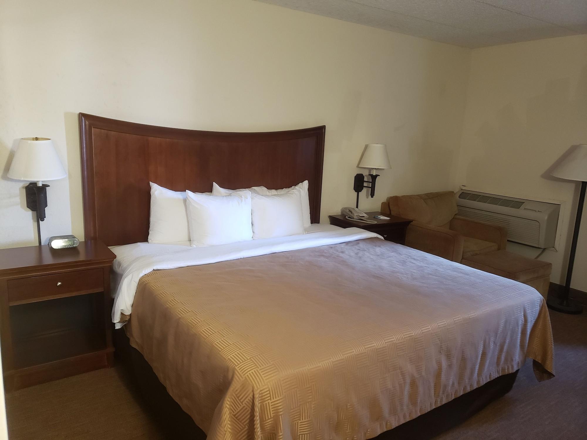 Tulsa Square Hotel Central, I-44 By Oyo ภายนอก รูปภาพ