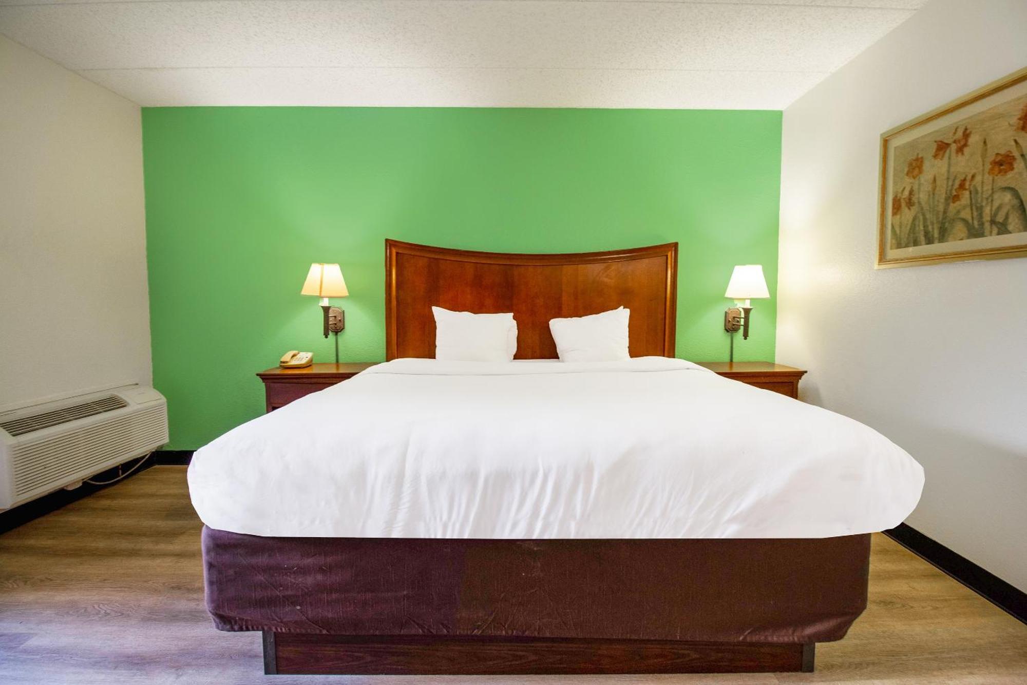 Tulsa Square Hotel Central, I-44 By Oyo ภายนอก รูปภาพ
